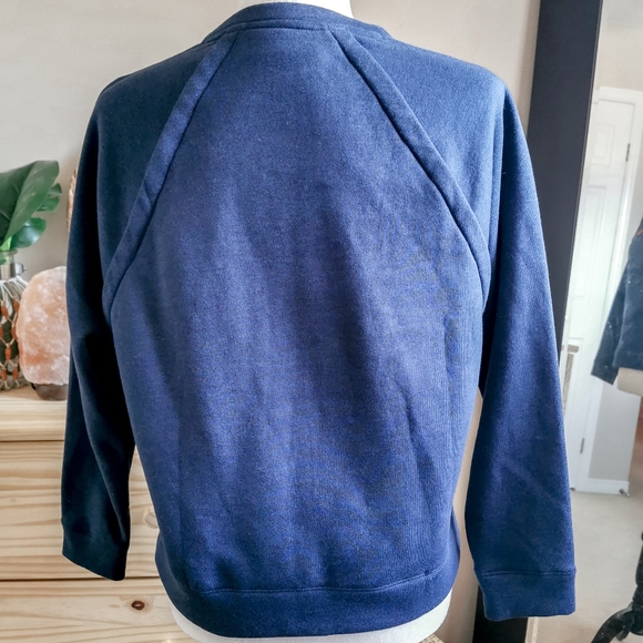 Under Armour BNWT Navy Blue Crop Sweatshirt - Picture 4 of 6